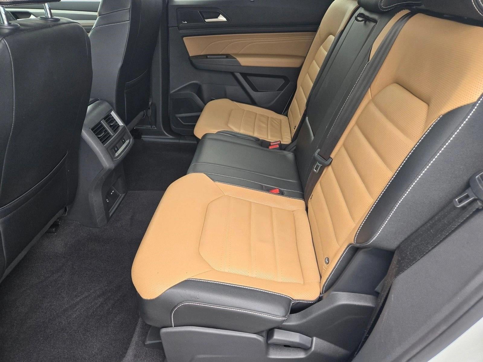 2022 Volkswagen Atlas Cross Sport 3.6L V6 SEL Premium R-Line 4MOTION