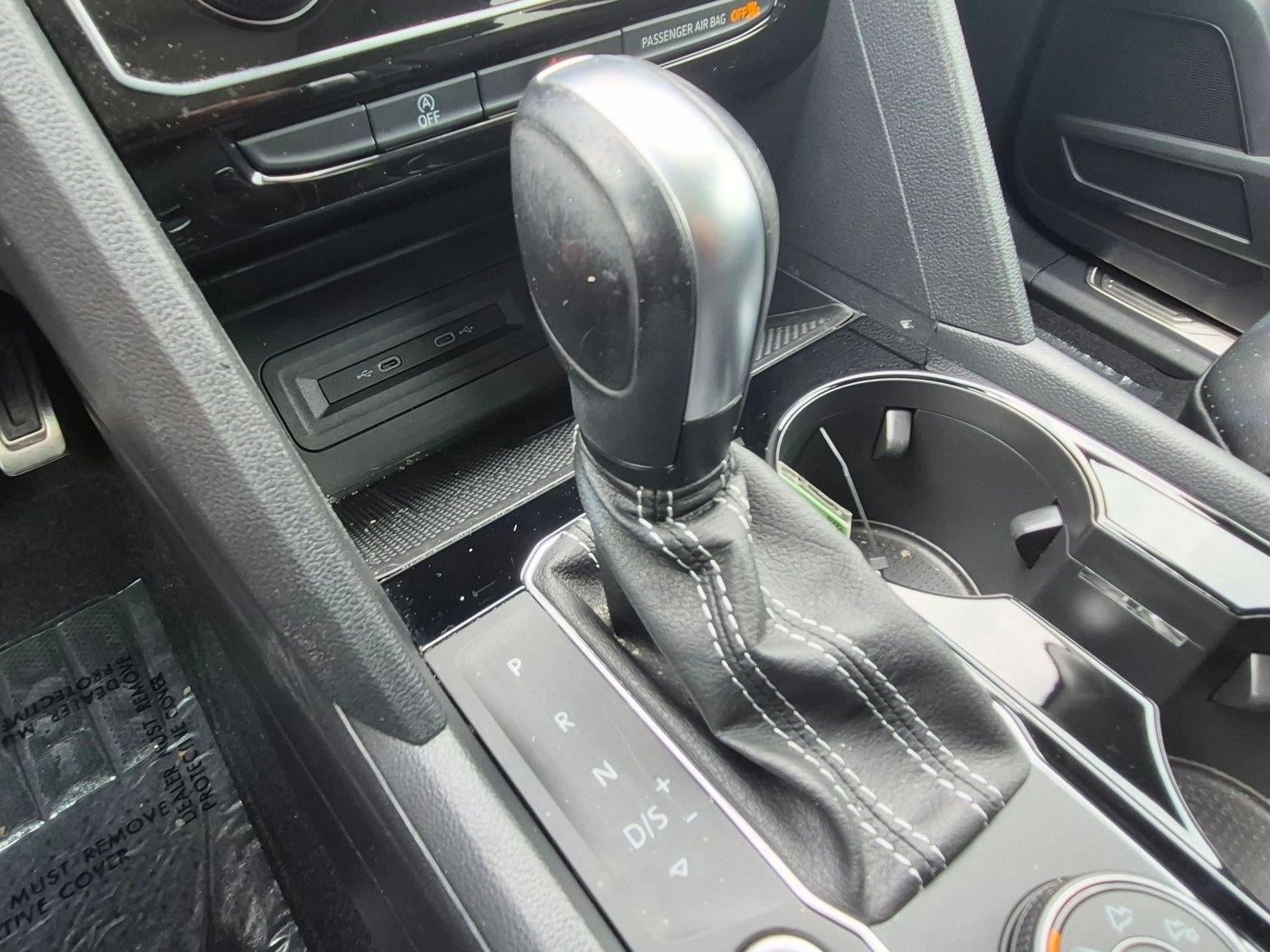 2022 Volkswagen Atlas 3.6L V6 SEL R-Line Black 4MOTION