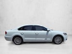 2016 Volkswagen Passat 4dr Sdn 1.8T Auto SE