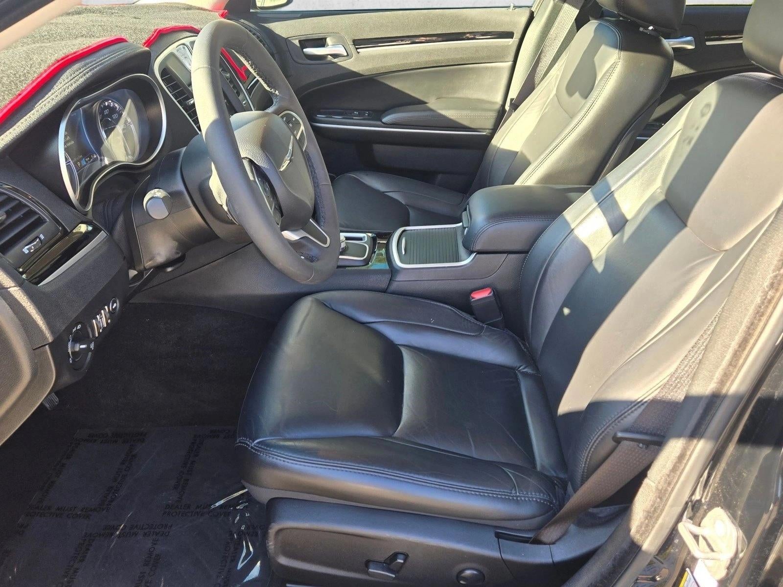 2023 Chrysler 300 Touring L RWD