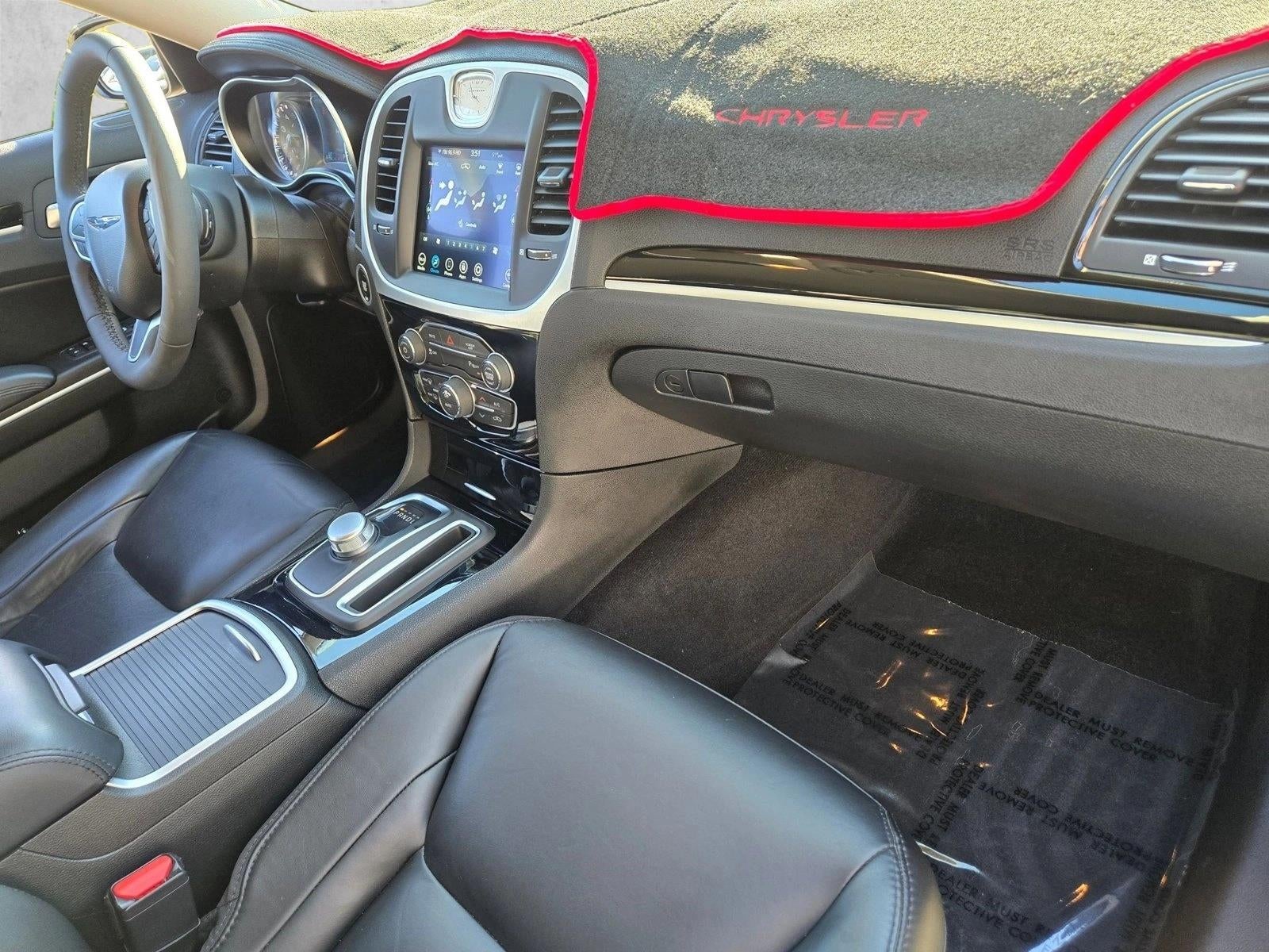 2023 Chrysler 300 Touring L RWD