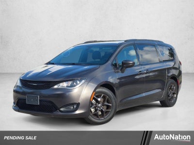 2018 Chrysler Pacifica Touring L Plus FWD