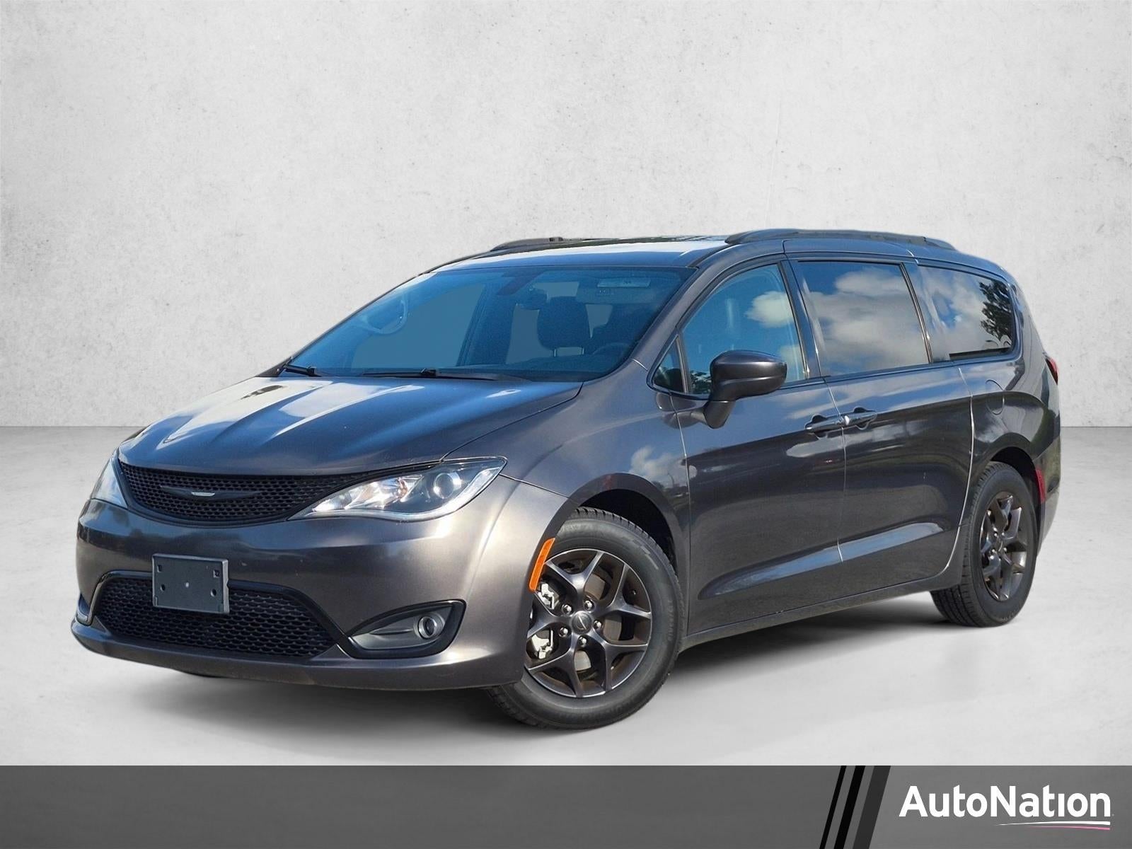 2018 Chrysler Pacifica Touring L Plus FWD