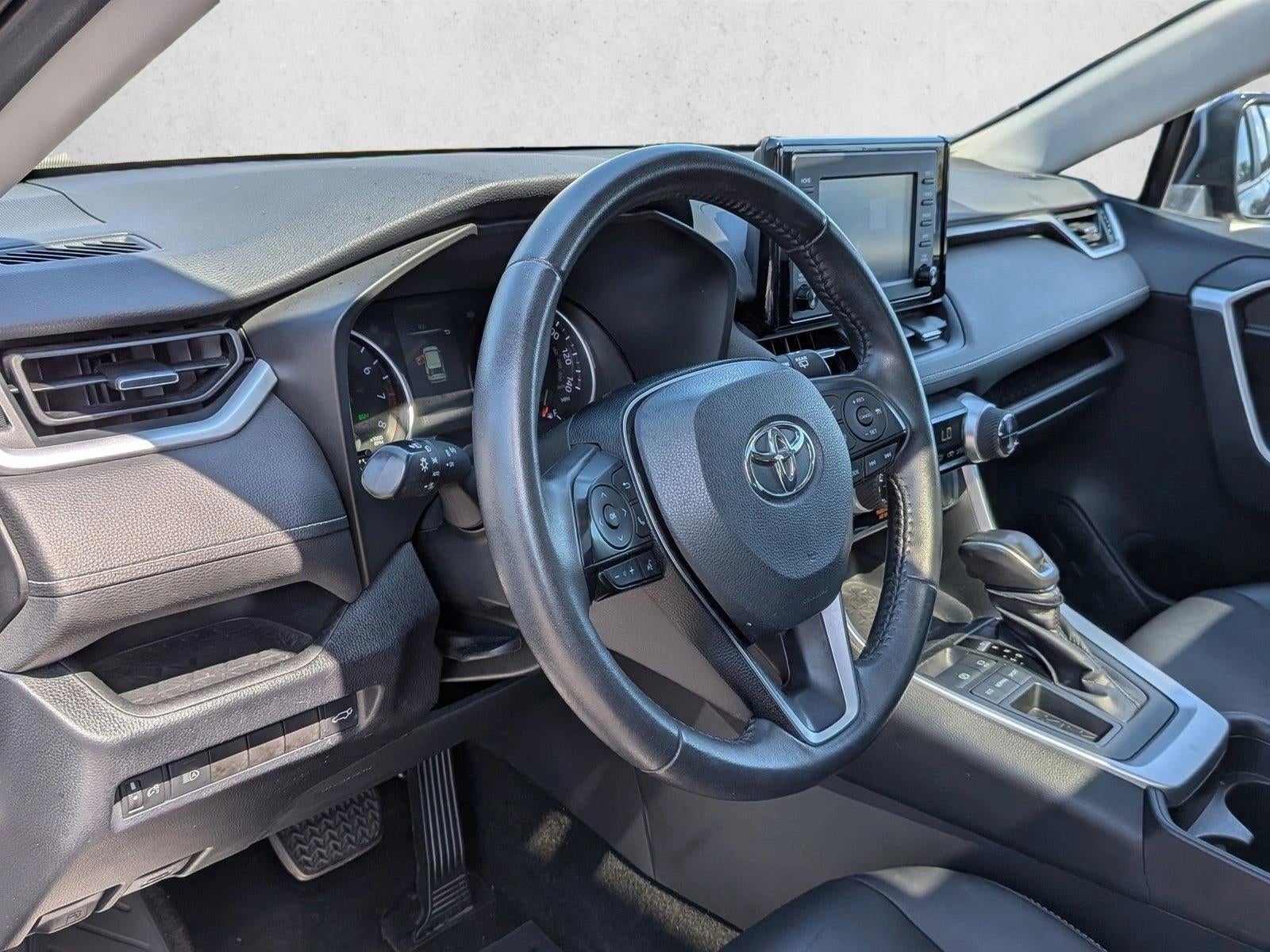 2019 Toyota RAV4 XLE Premium FWD (Natl)