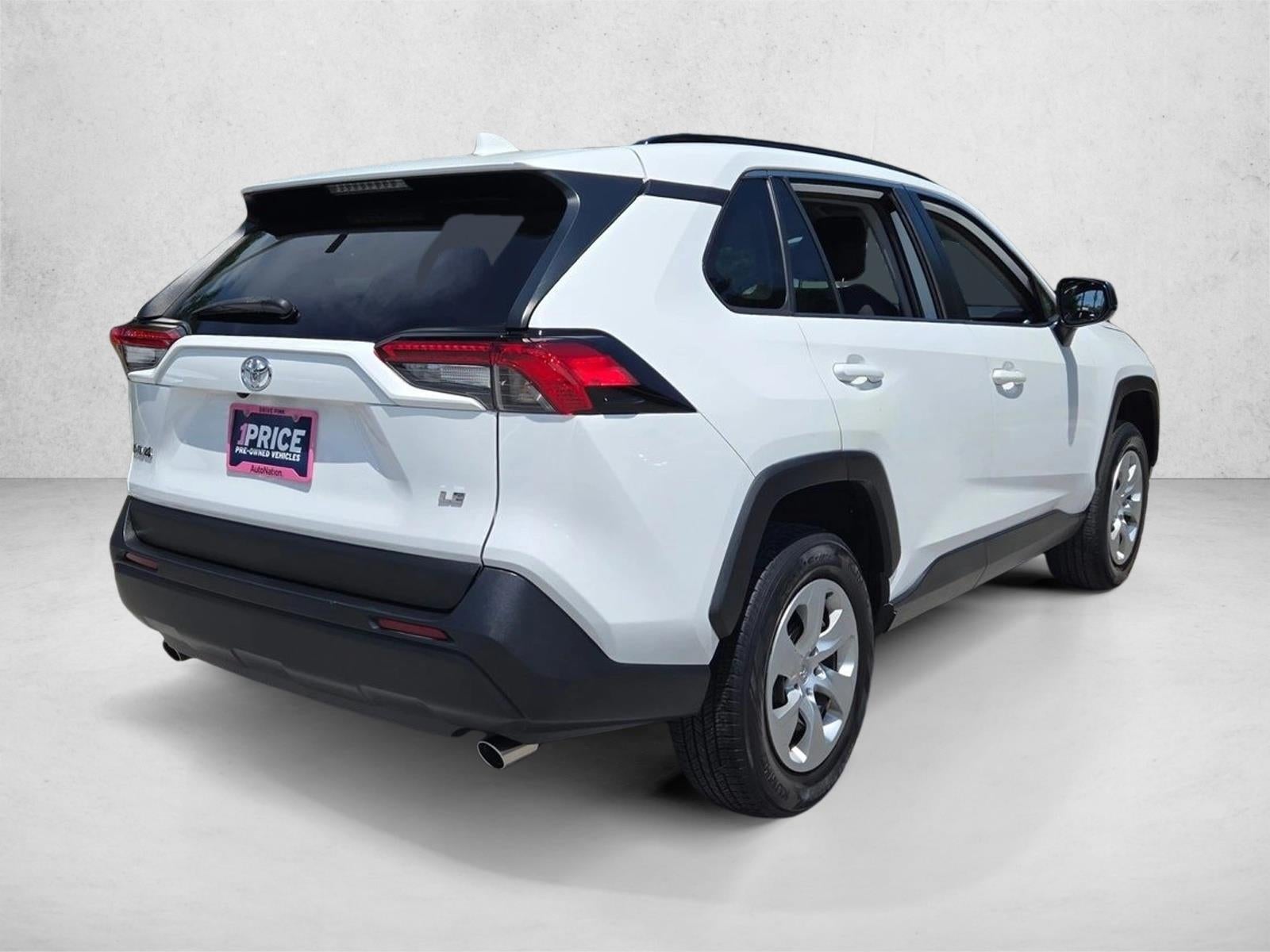 2021 Toyota RAV4 LE FWD (GS)