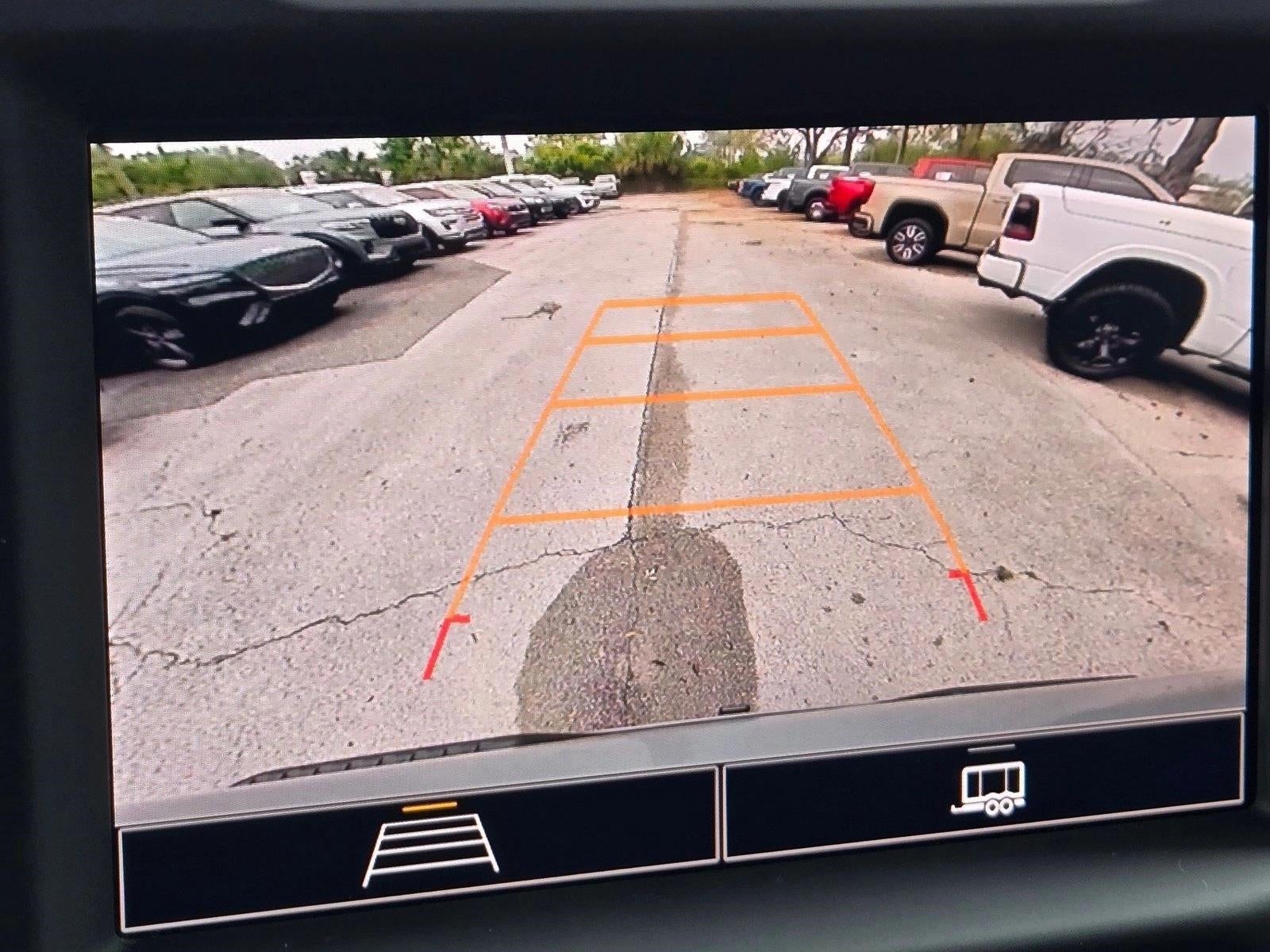 2024 Chevrolet Silverado 1500 Crew Cab Short Box 2-Wheel Drive Custom