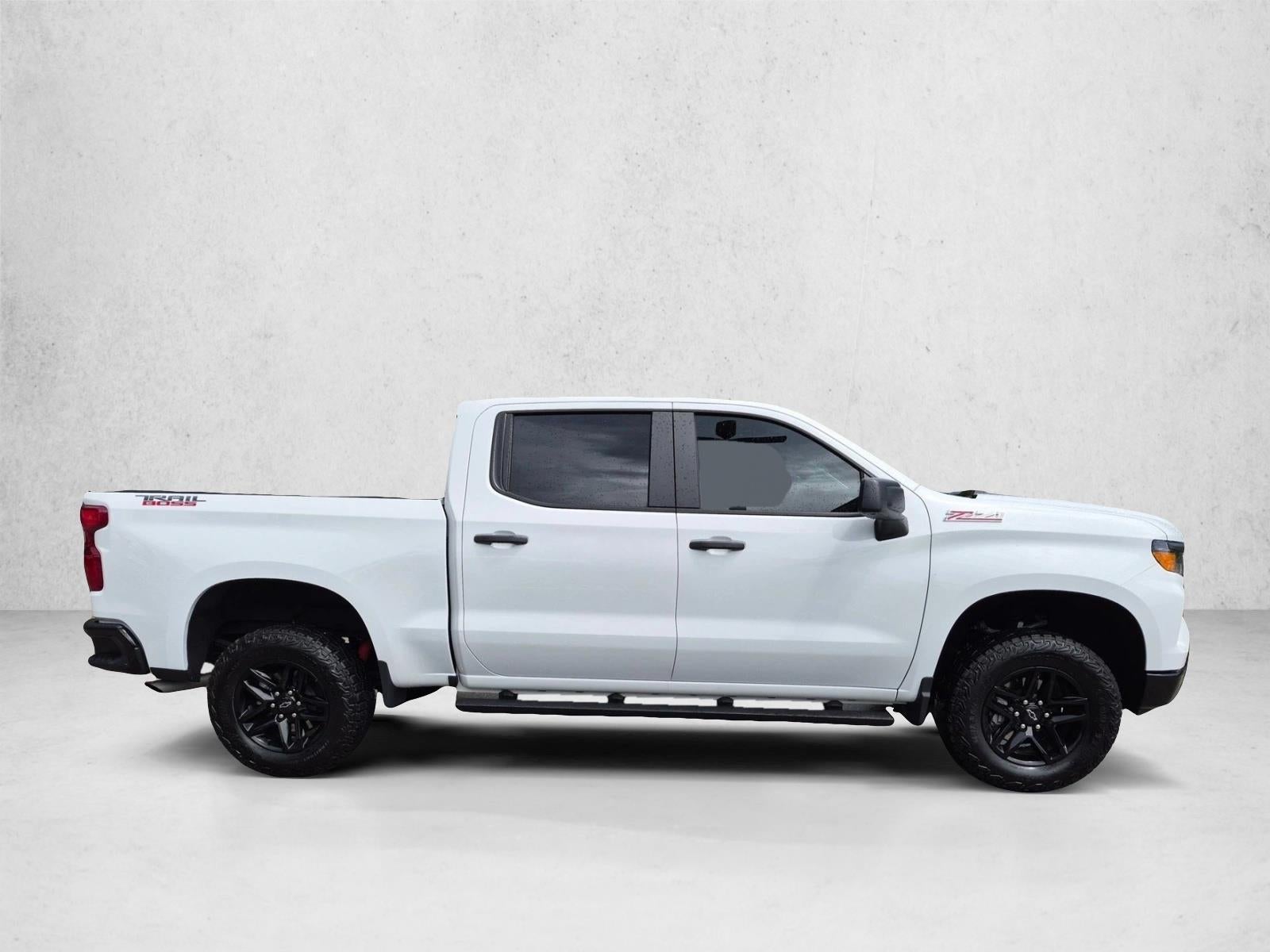 2025 Chevrolet Silverado 1500 Crew Cab Short Box 4-Wheel Drive Custom Trail Boss