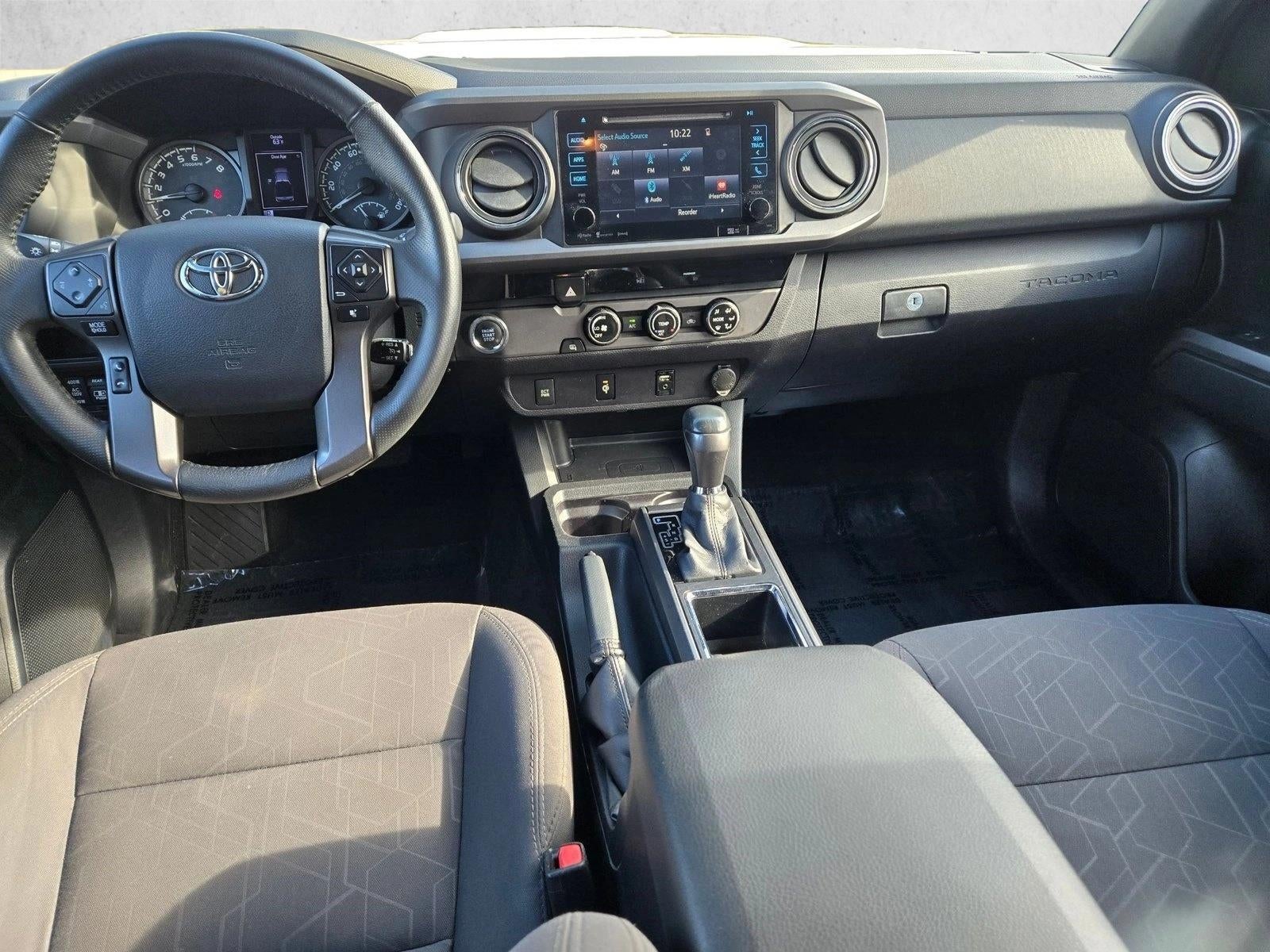 2017 Toyota Tacoma TRD Sport Double Cab 5' Bed V6 4x2 AT (Natl)