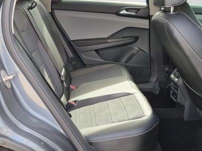 2023 Volkswagen Taos SE FWD