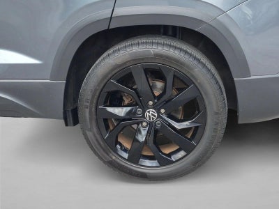 2023 Volkswagen Taos SE FWD