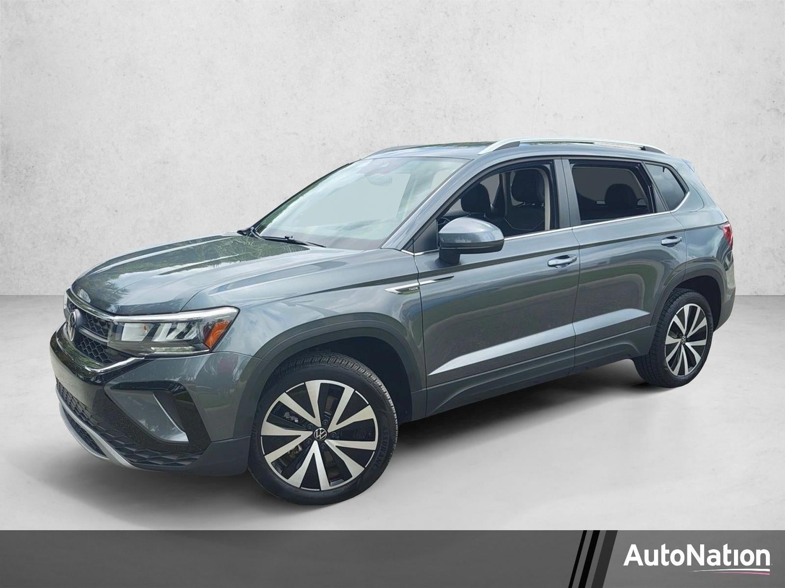 2024 Volkswagen Taos SE FWD