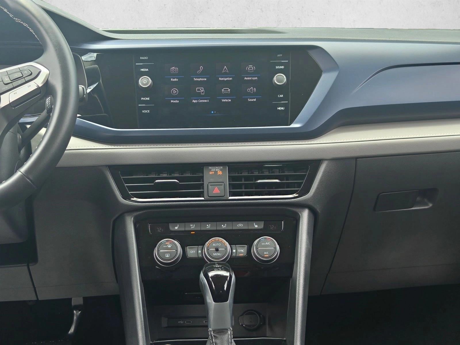 2024 Volkswagen Taos SE FWD