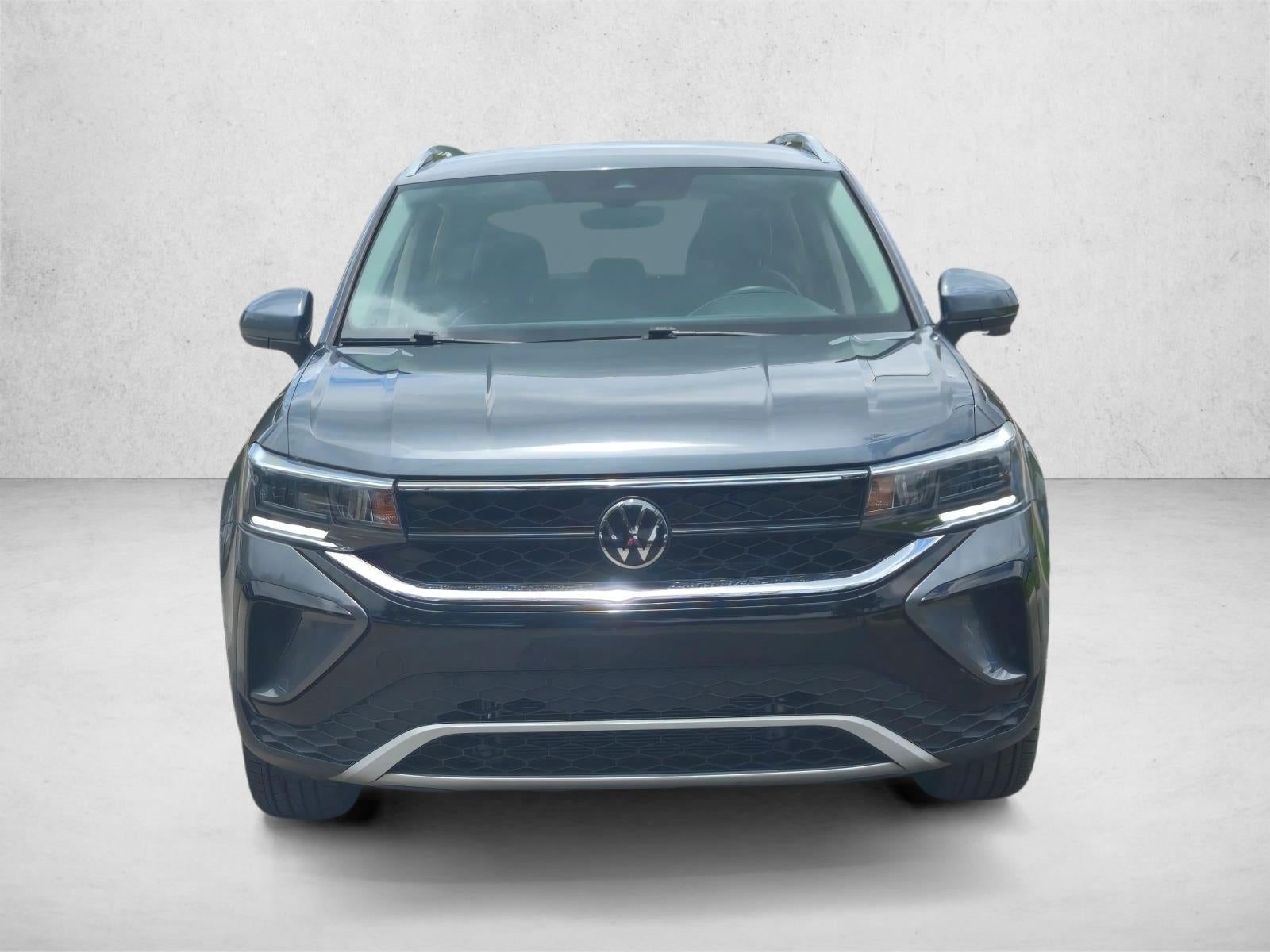 2024 Volkswagen Taos SE FWD