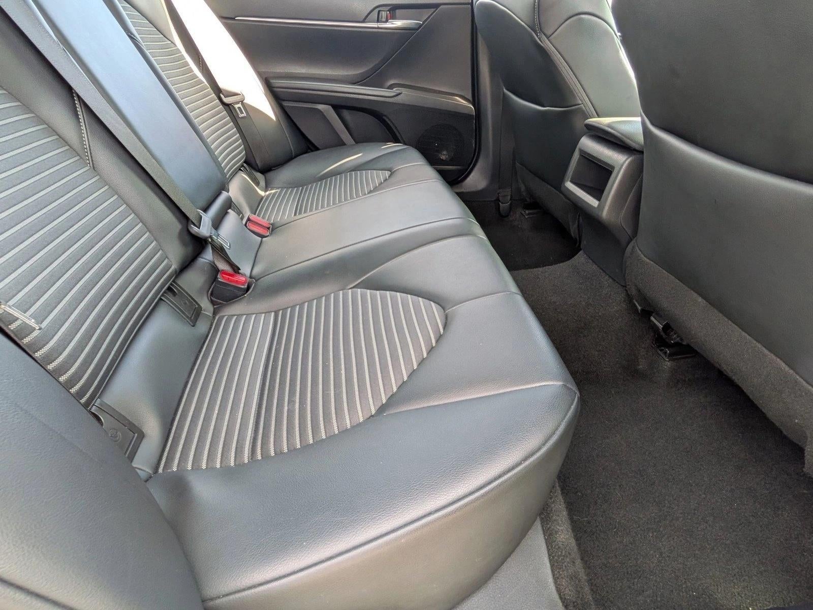 2023 Toyota Camry SE Auto (SE)