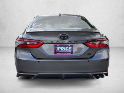 2023 Toyota Camry SE Auto (SE)