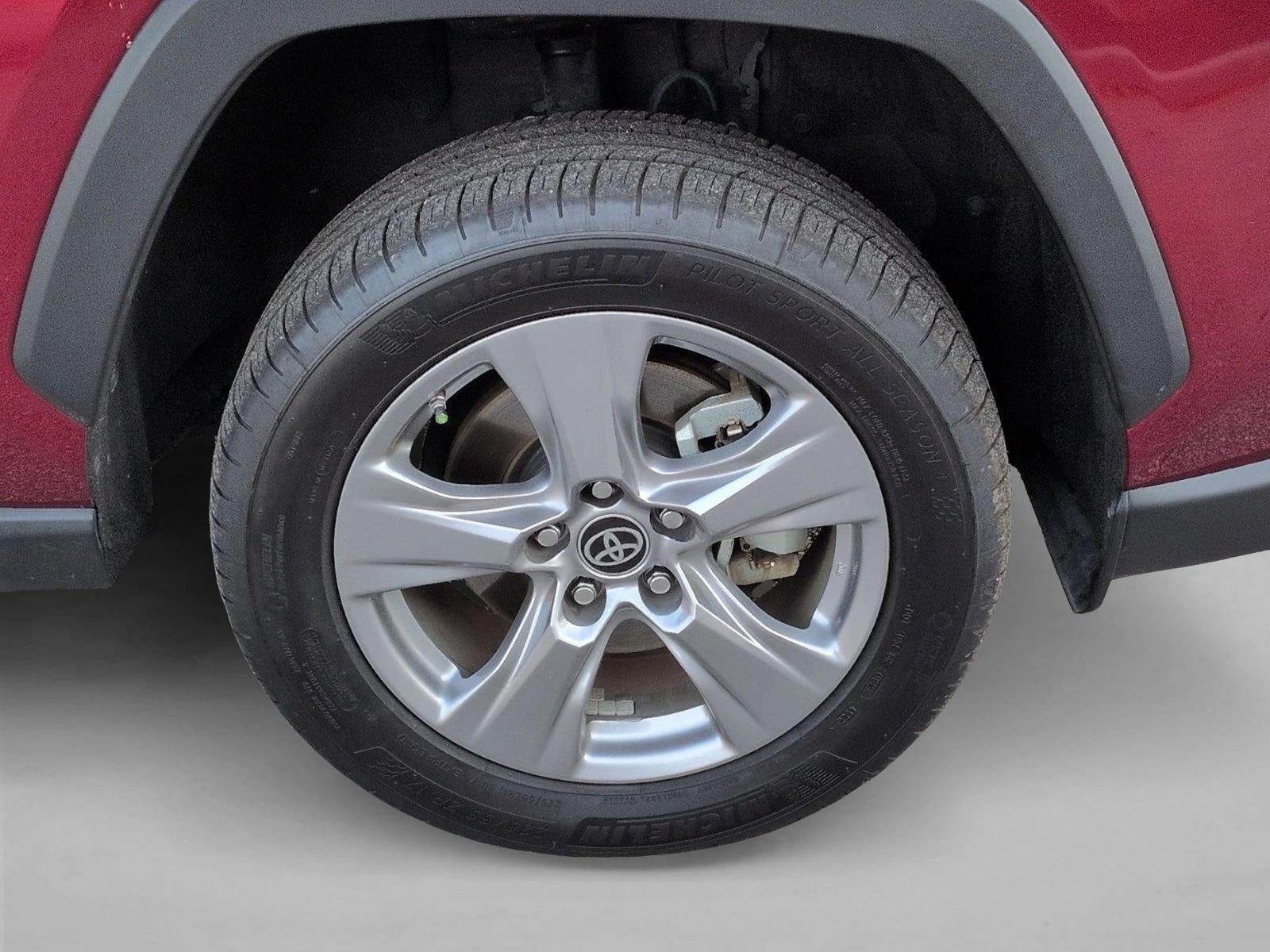 2024 Toyota RAV4 Hybrid LE AWD (Natl)