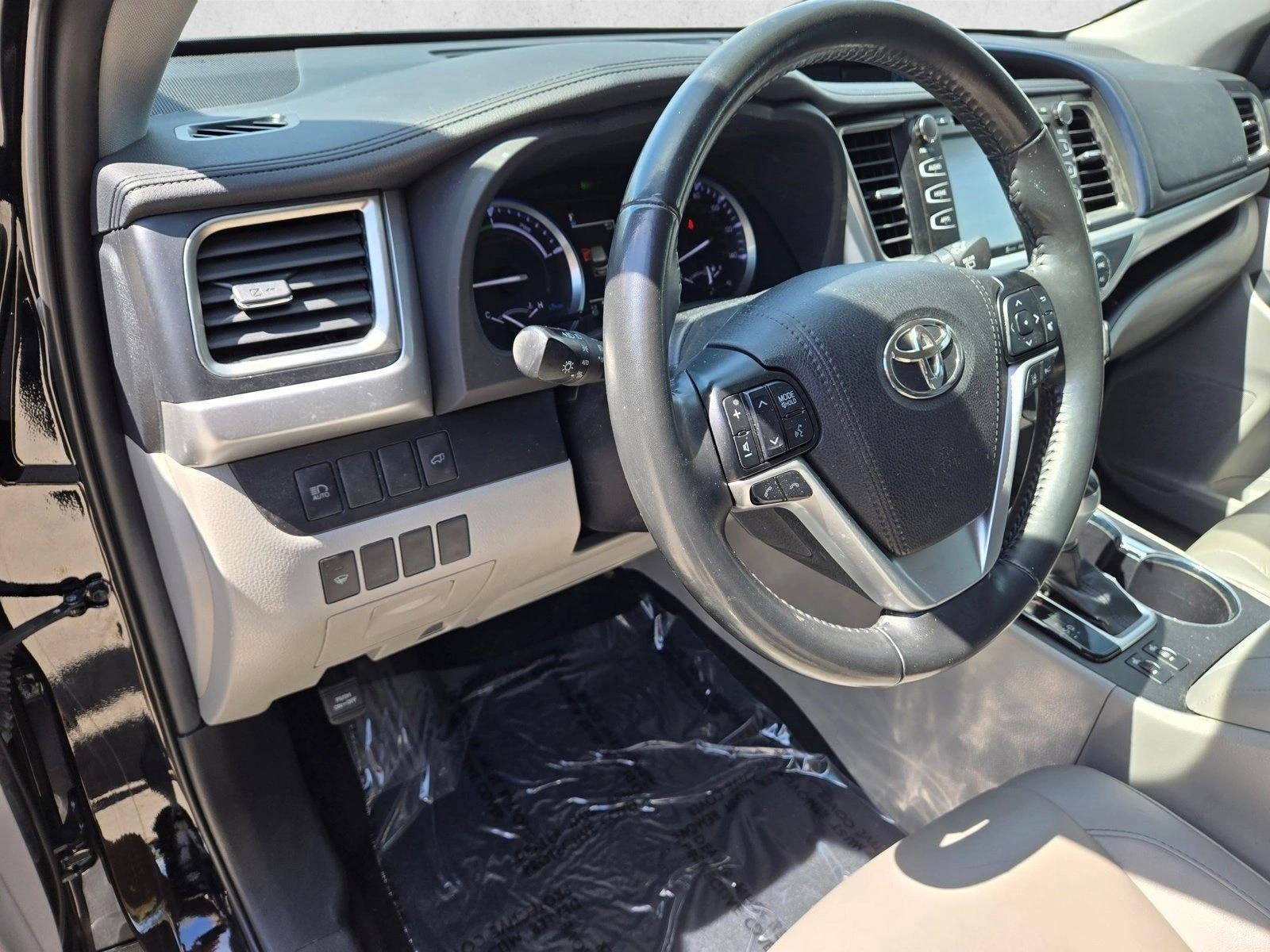 2019 Toyota Highlander Hybrid XLE V6 AWD (Natl)
