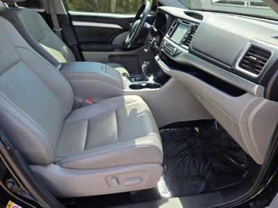 2019 Toyota Highlander Hybrid XLE V6 AWD (Natl)
