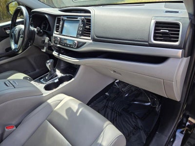 2019 Toyota Highlander Hybrid XLE V6 AWD (Natl)