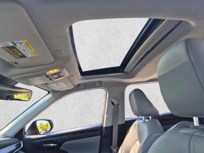 2023 Toyota Highlander XLE FWD (Natl)