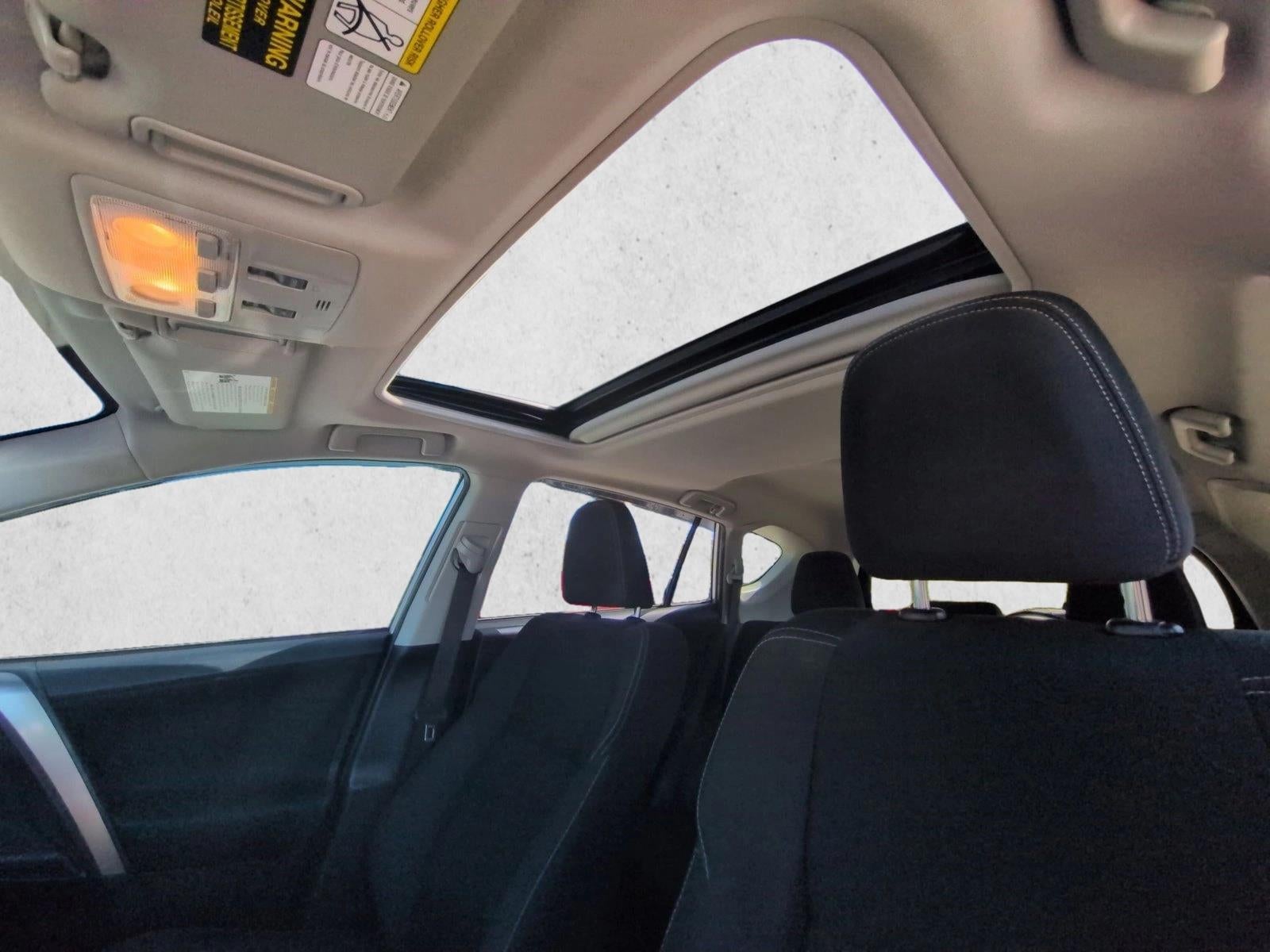 2015 Toyota RAV4 FWD 4dr XLE (GS)