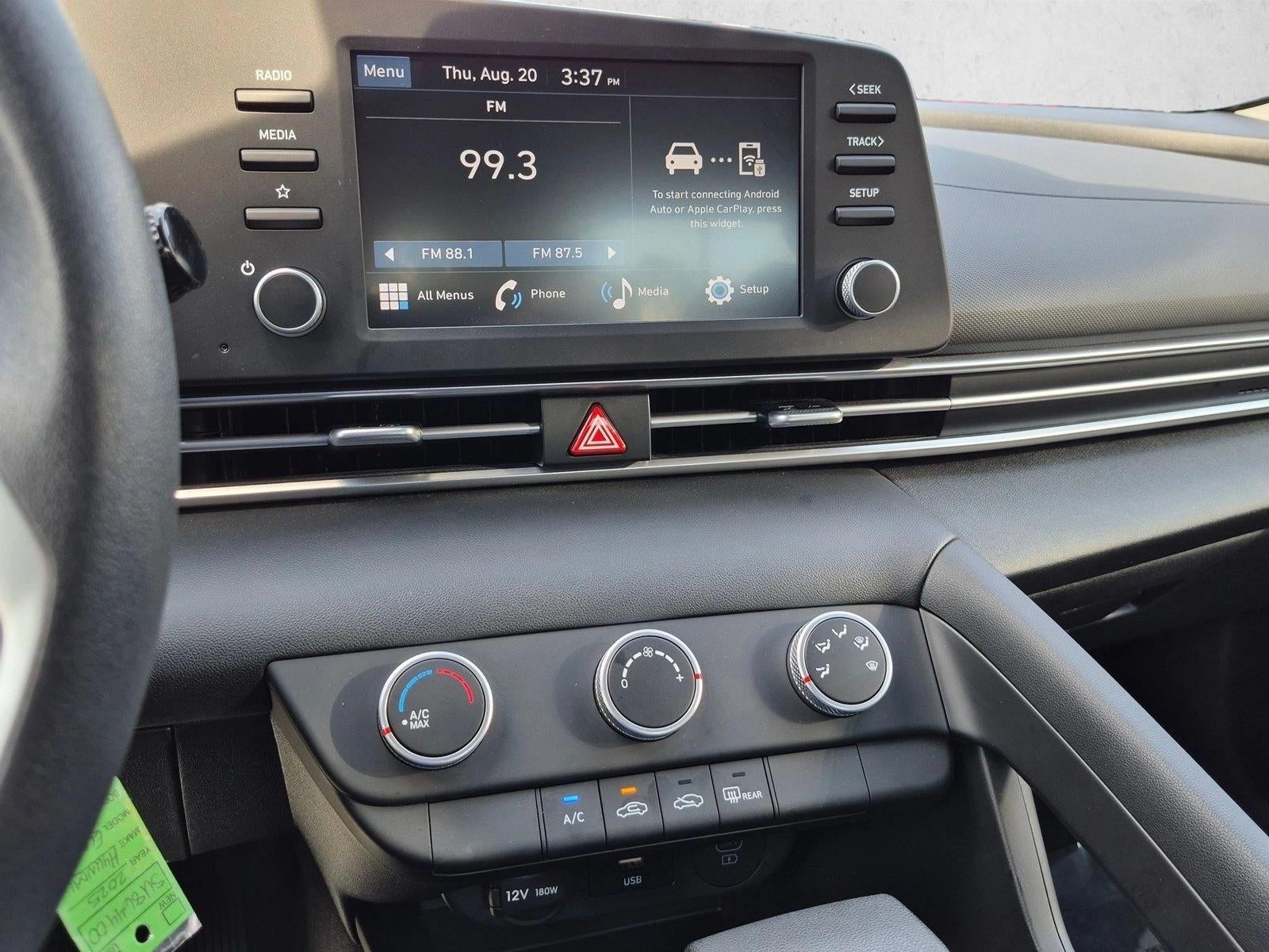 2025 Hyundai ELANTRA SE IVT
