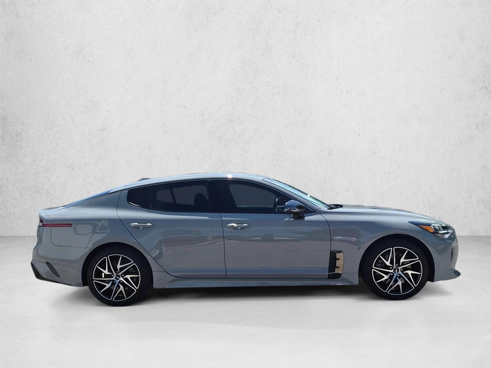 2023 Kia Stinger GT-Line RWD