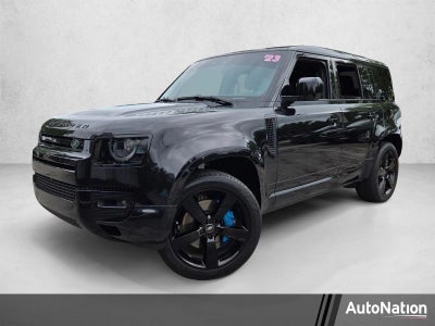 2022 Land Rover Defender 110 V8 AWD