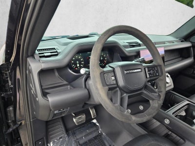 2022 Land Rover Defender 110 V8 AWD
