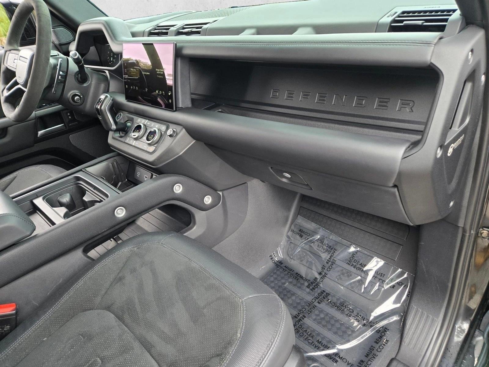 2022 Land Rover Defender 110 V8 AWD