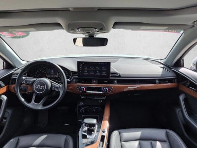 2022 Audi A4 Sedan Premium 40 TFSI quattro