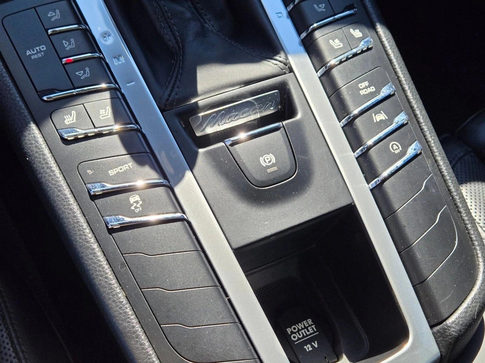 2018 Porsche Macan AWD