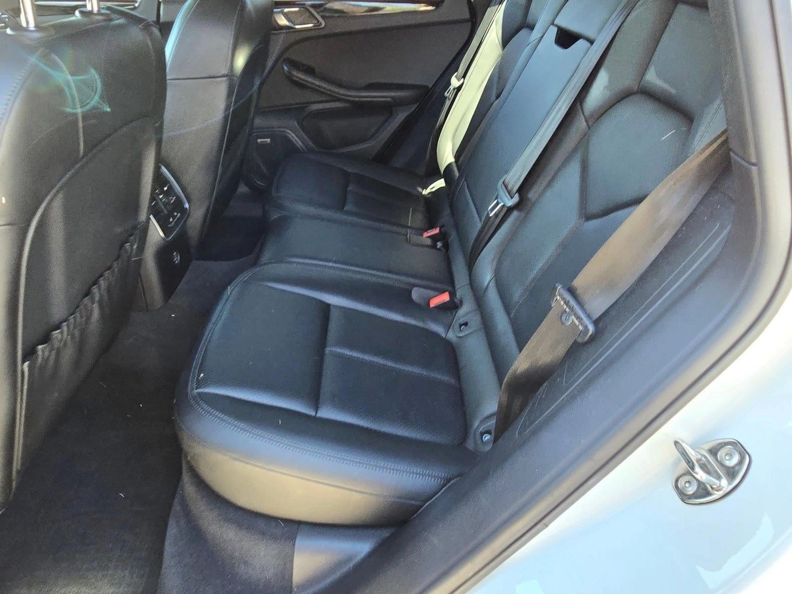 2018 Porsche Macan AWD