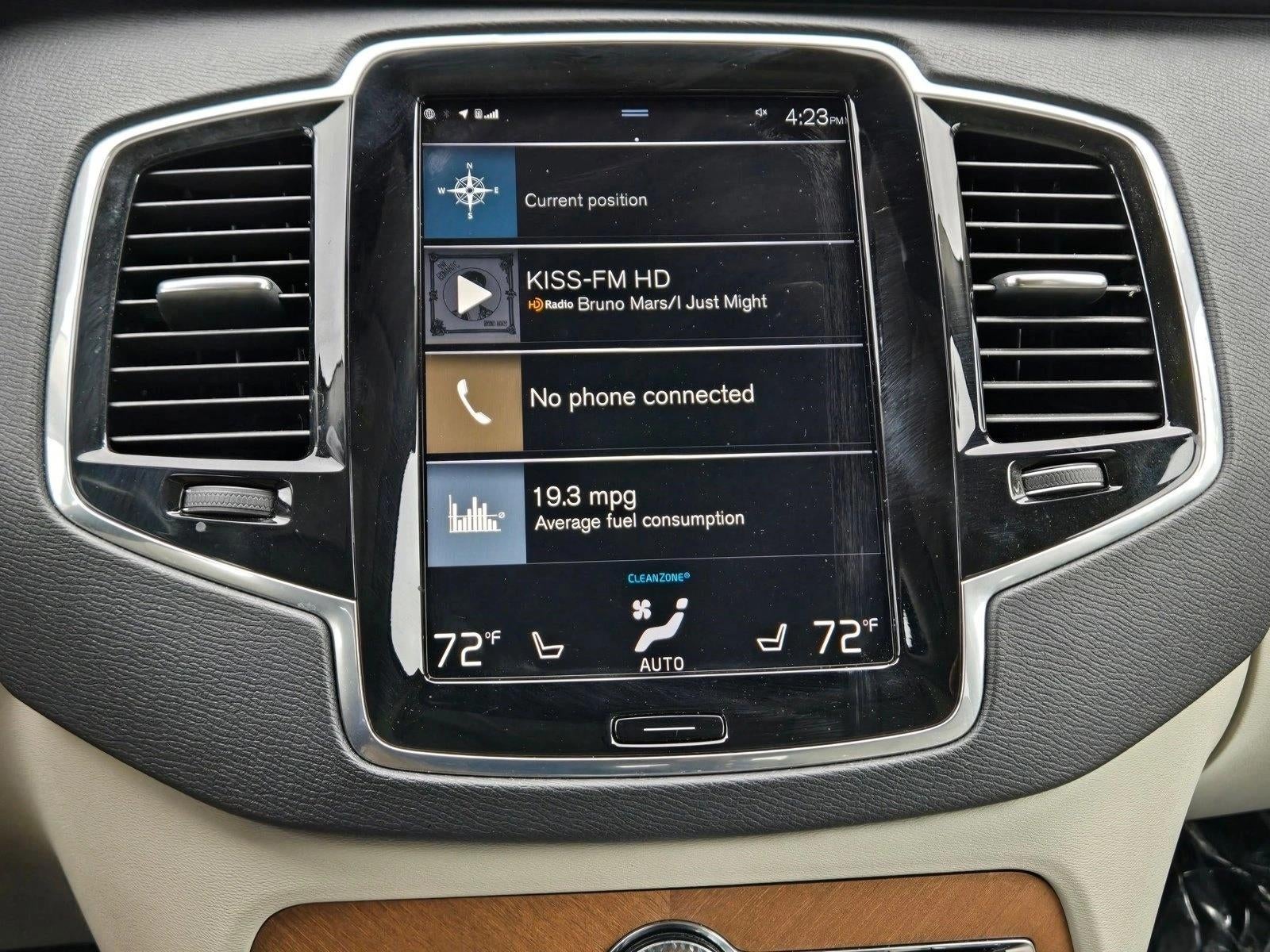 2021 Volvo XC90 T6 AWD Momentum 7P