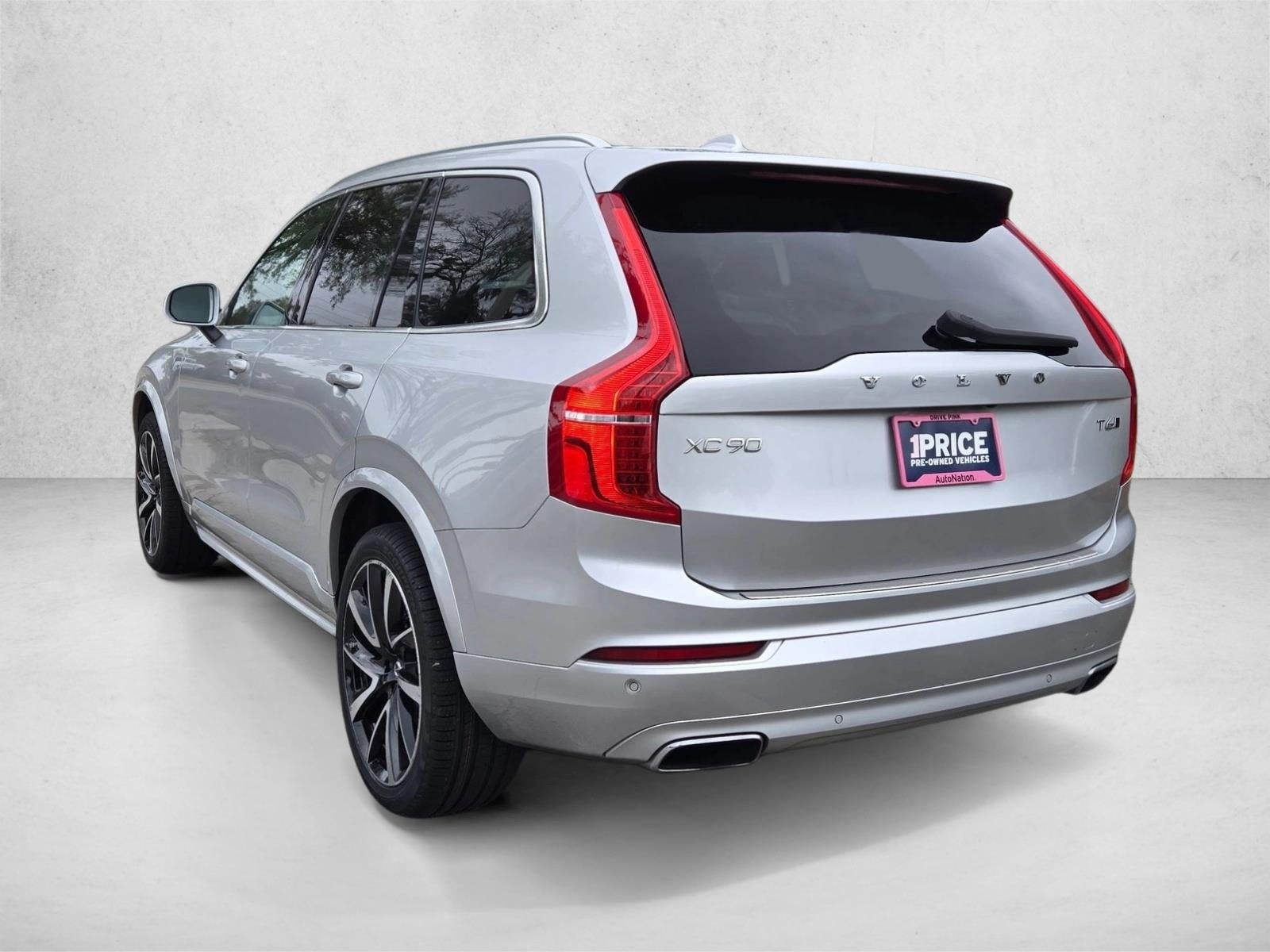2021 Volvo XC90 T6 AWD Momentum 7P