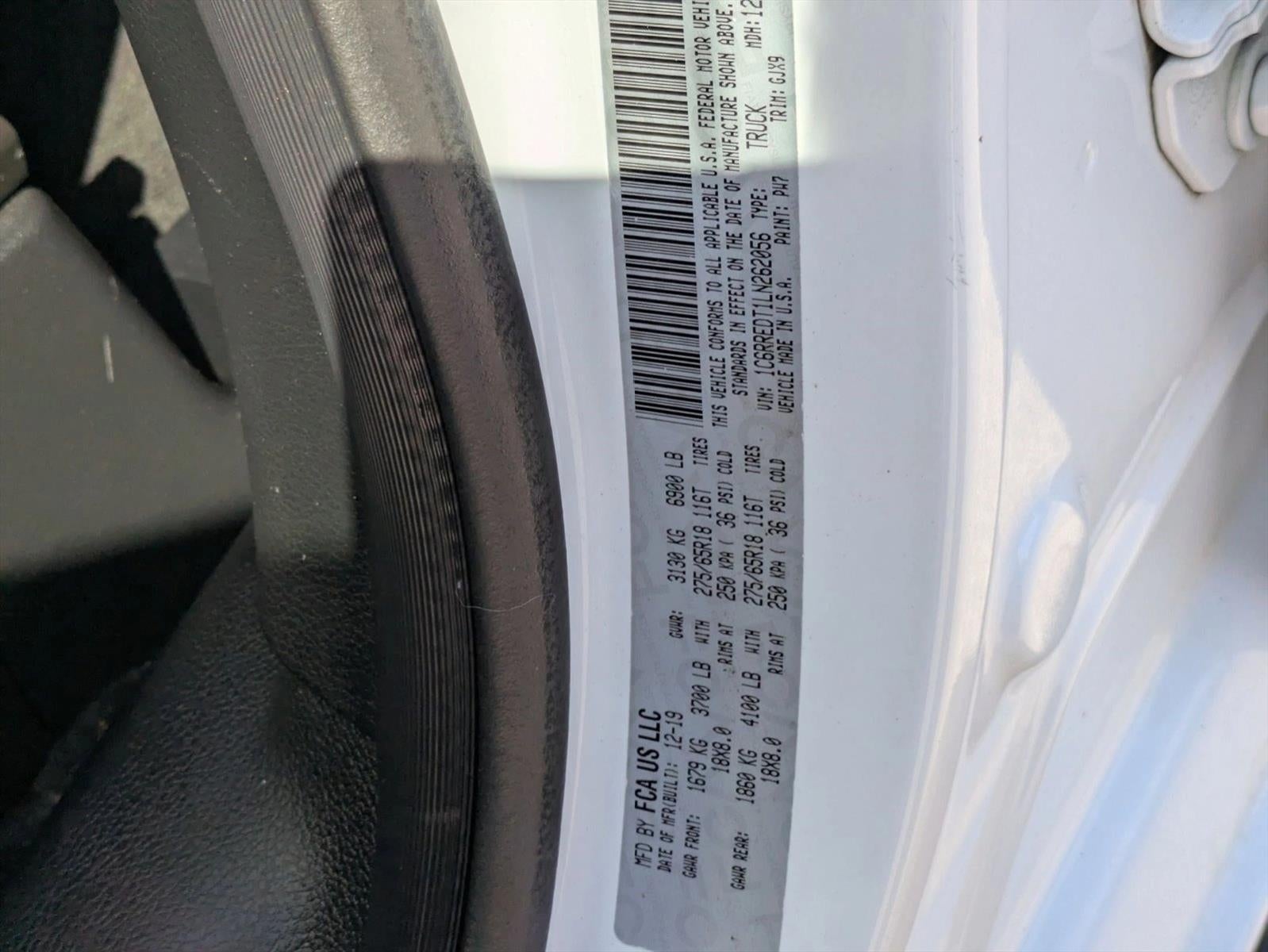 2020 RAM 1500 Laramie 4x2 Quad Cab 6'4" Box