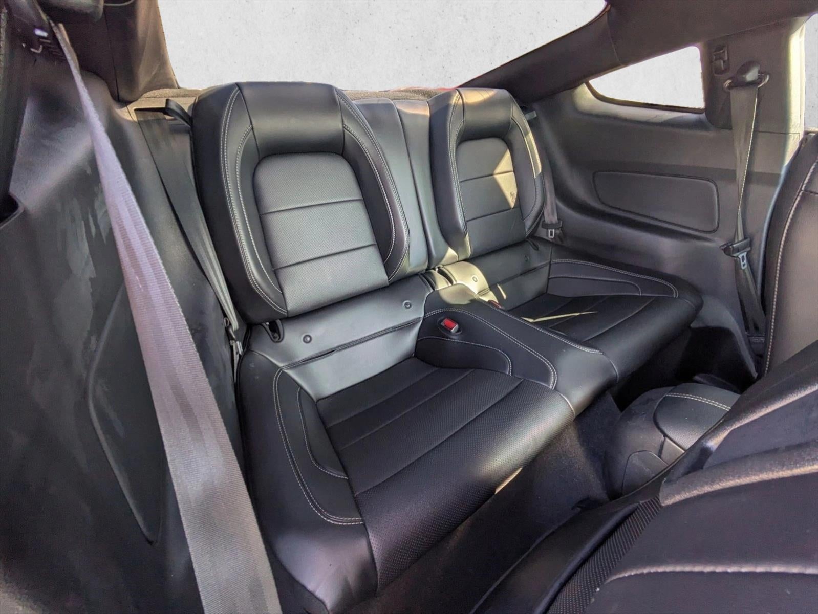 2021 Ford Mustang EcoBoost Premium Fastback