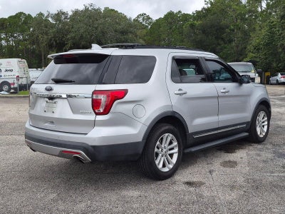 2017 Ford Explorer XLT FWD