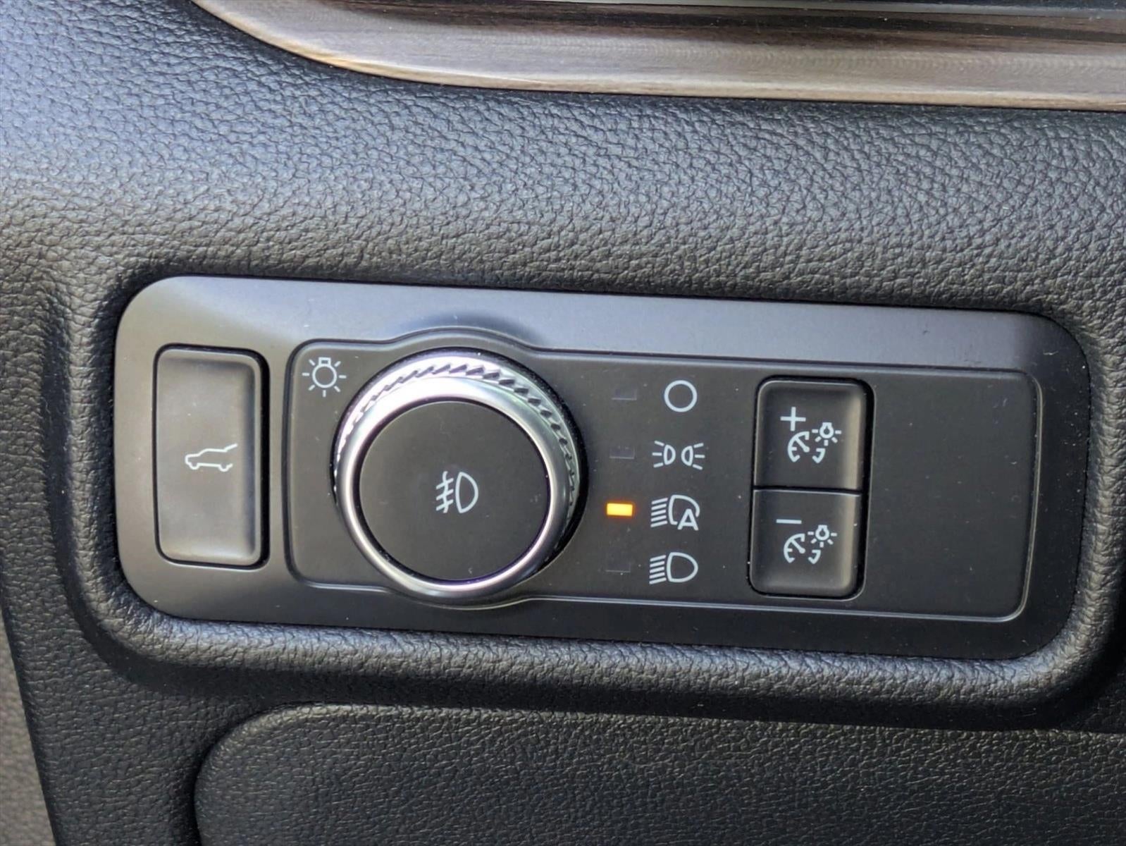 2020 Ford Explorer Limited RWD