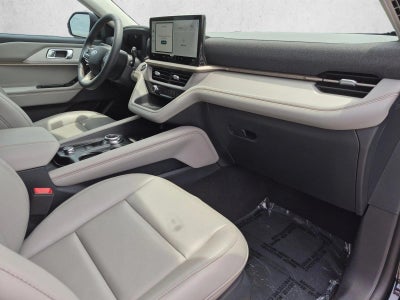 2025 Ford Explorer Active RWD