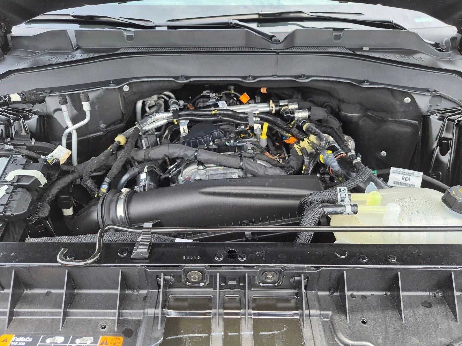 2025 Ford Explorer Active RWD