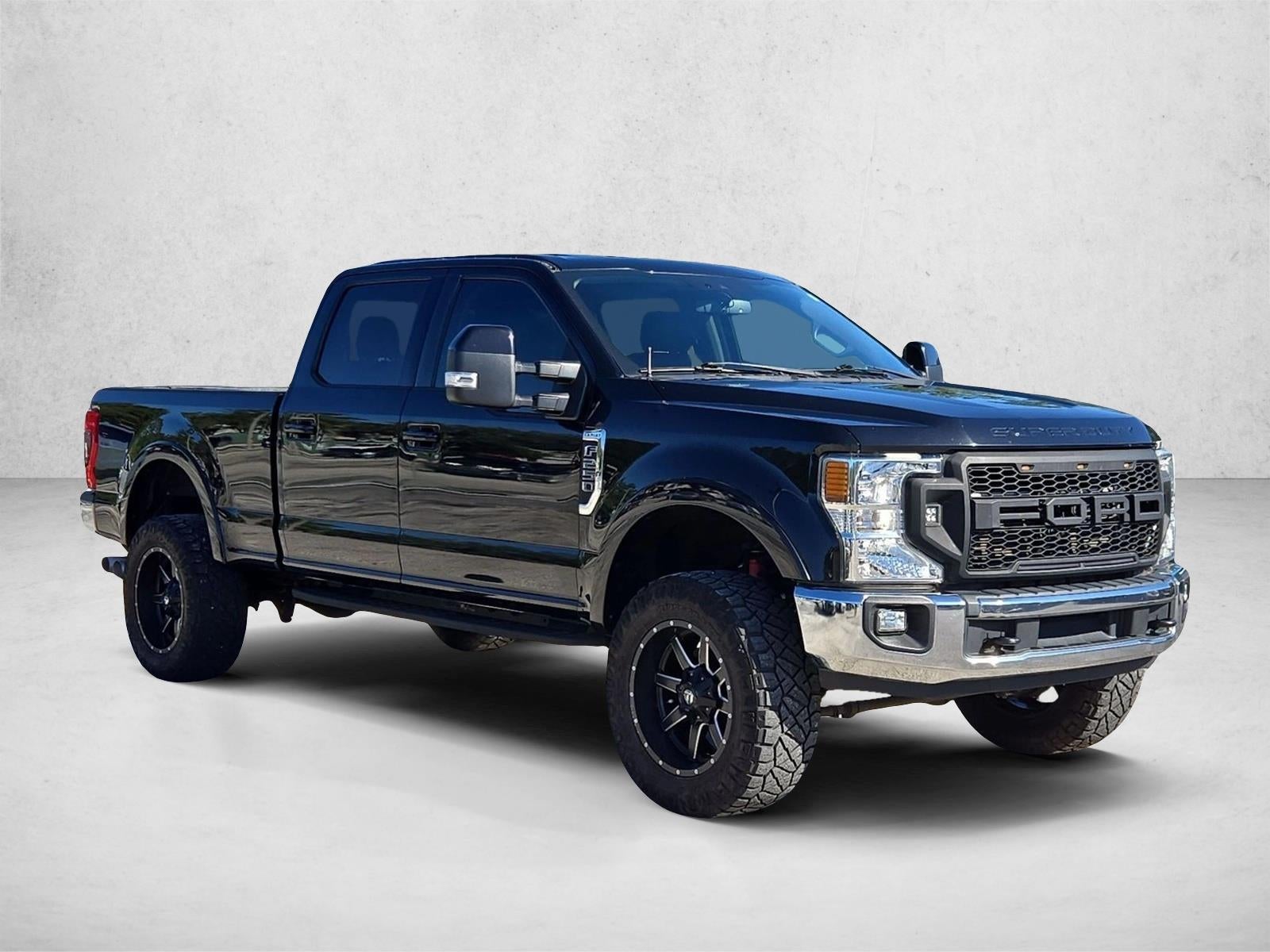 2021 Ford Super Duty F-250 SRW LARIAT 4WD Crew Cab 6.75' Box