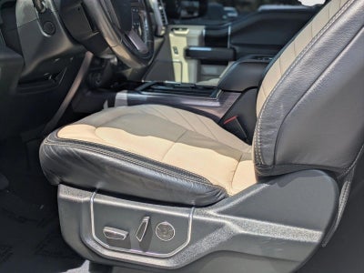 2020 Ford Super Duty F-450 DRW Limited 4WD Crew Cab 8' Box