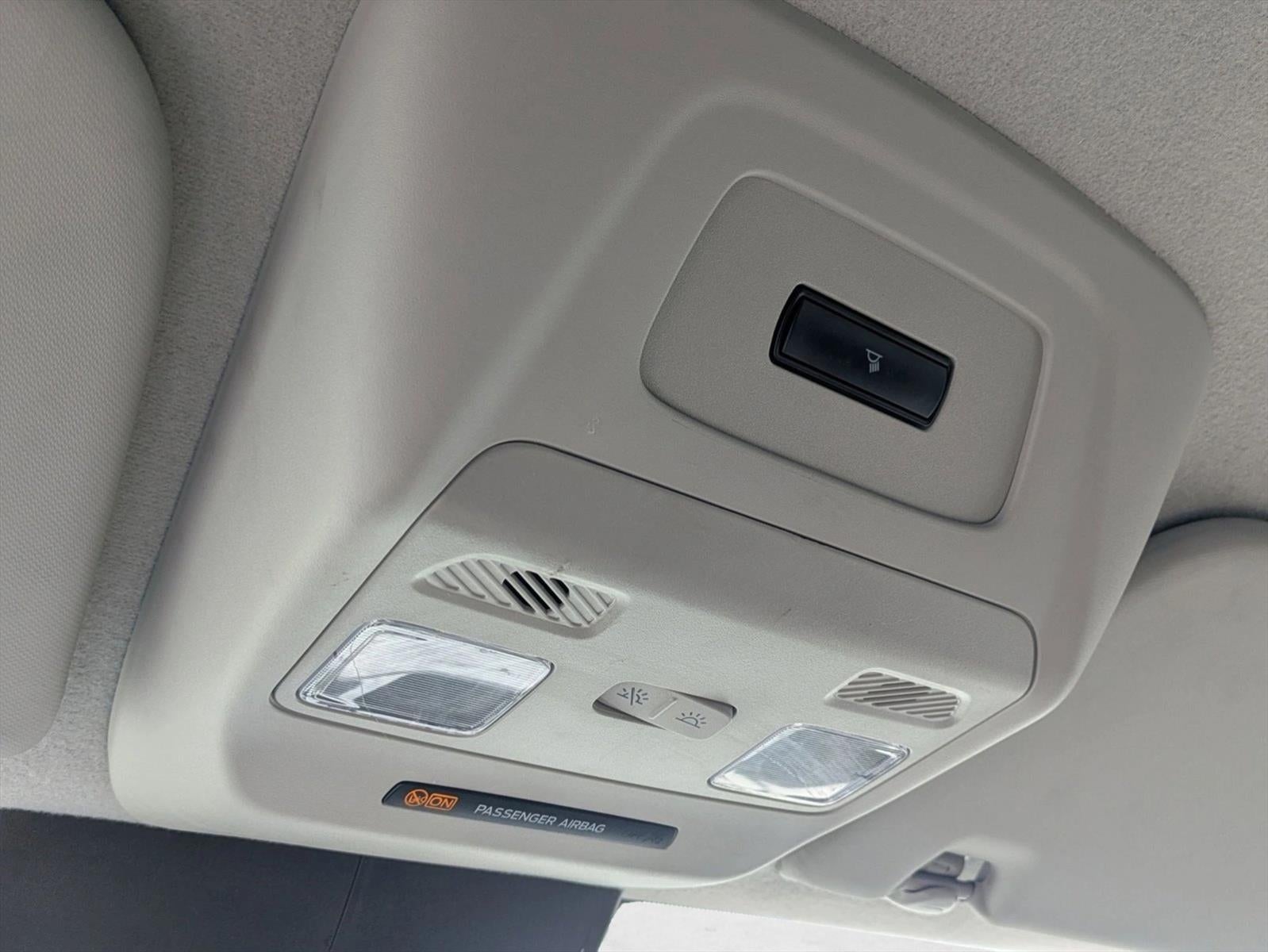 2024 Ford Transit Cargo Van T-250 130" Low Rf 9070 GVWR RWD