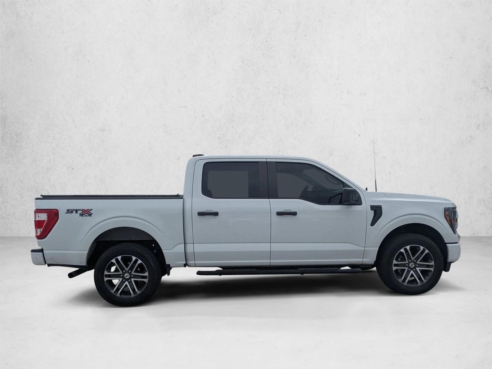 2023 Ford F-150 XL 4WD SuperCrew 5.5' Box