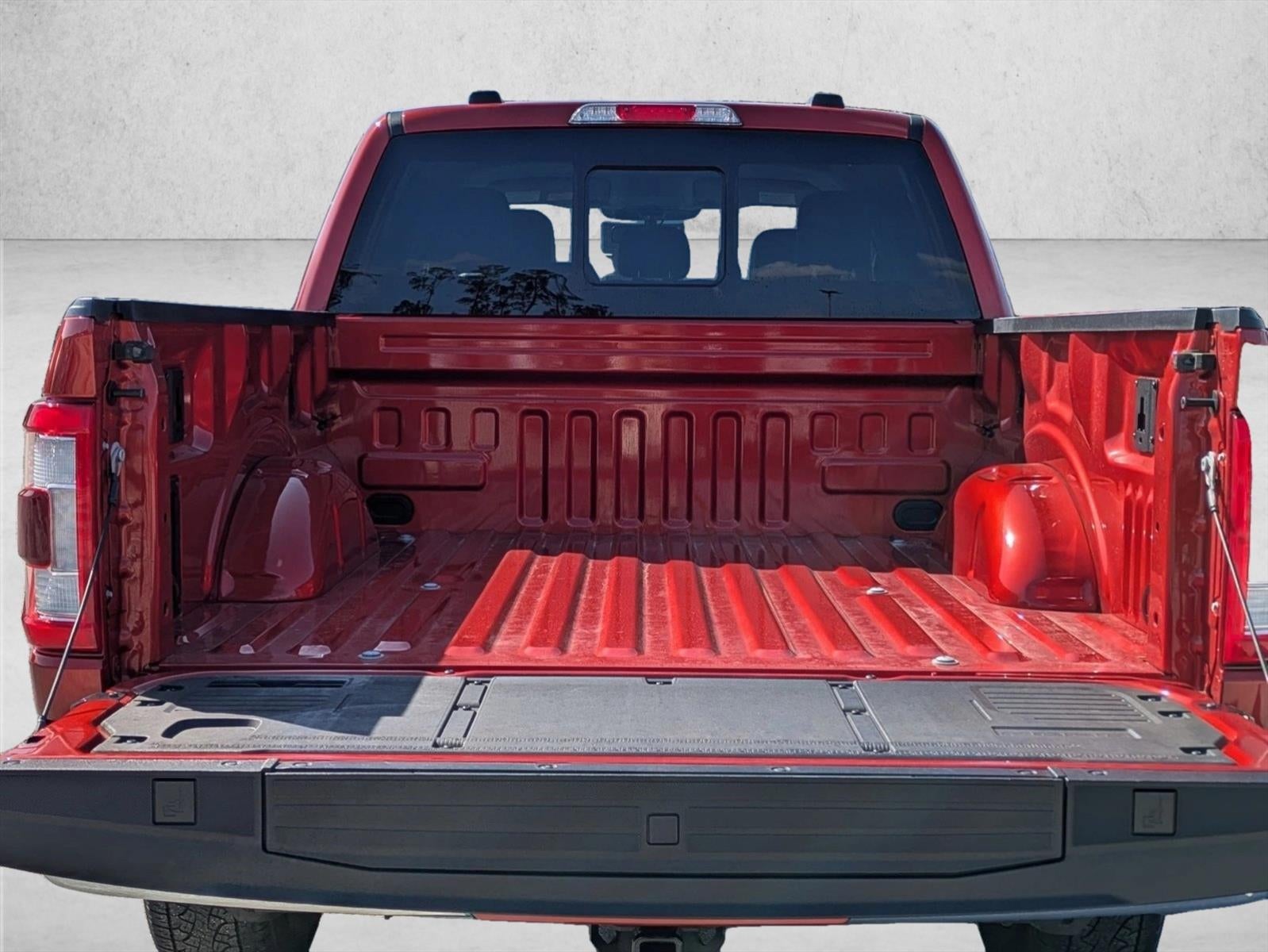2023 Ford F-150 LARIAT 4WD SuperCrew 5.5' Box