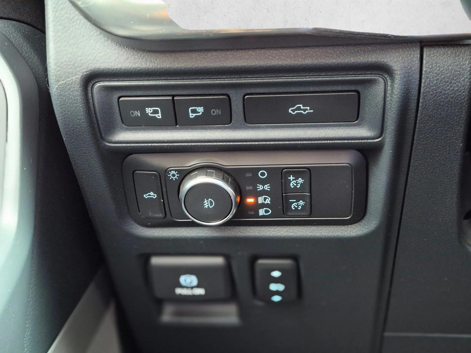 2021 Ford F-150 LARIAT 4WD SuperCrew 5.5' Box