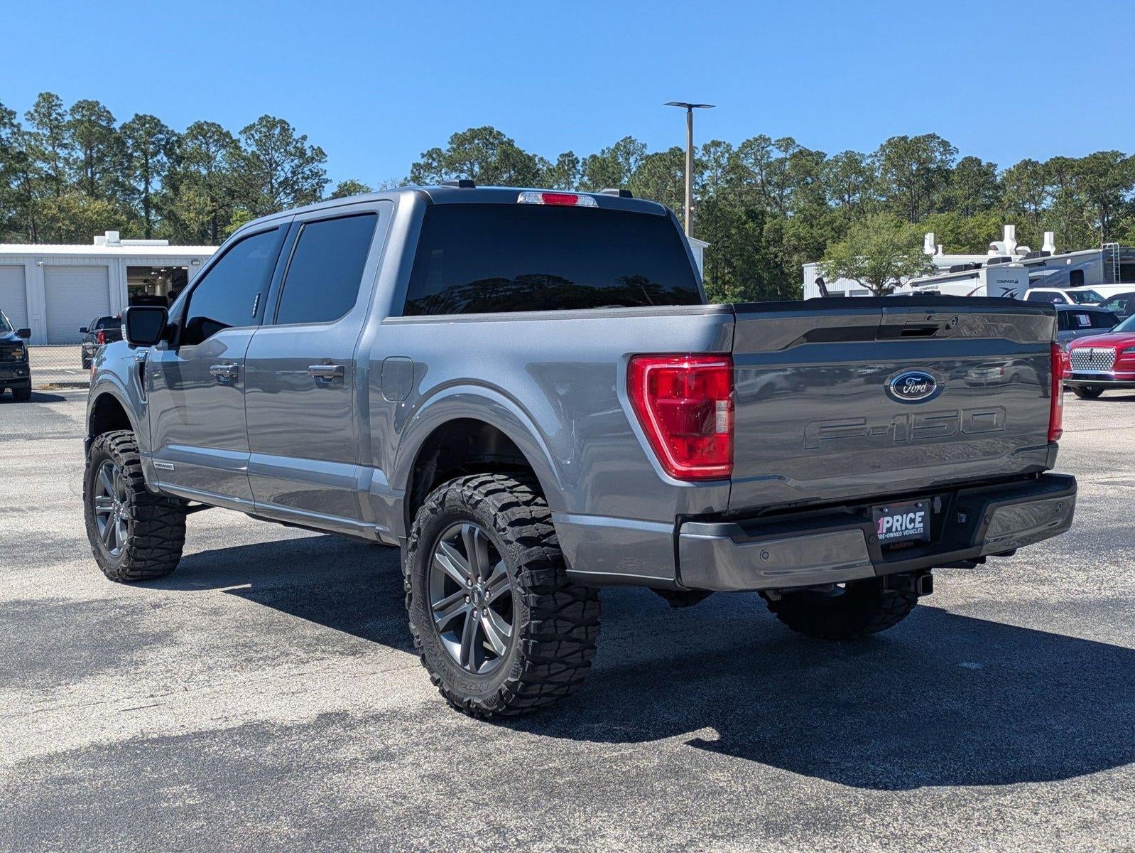 2023 Ford F-150 XLT 4WD SuperCrew 5.5' Box
