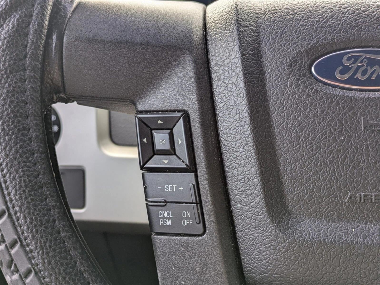 2014 Ford F-150 4WD SuperCrew 5-1/2 Ft Box Lariat