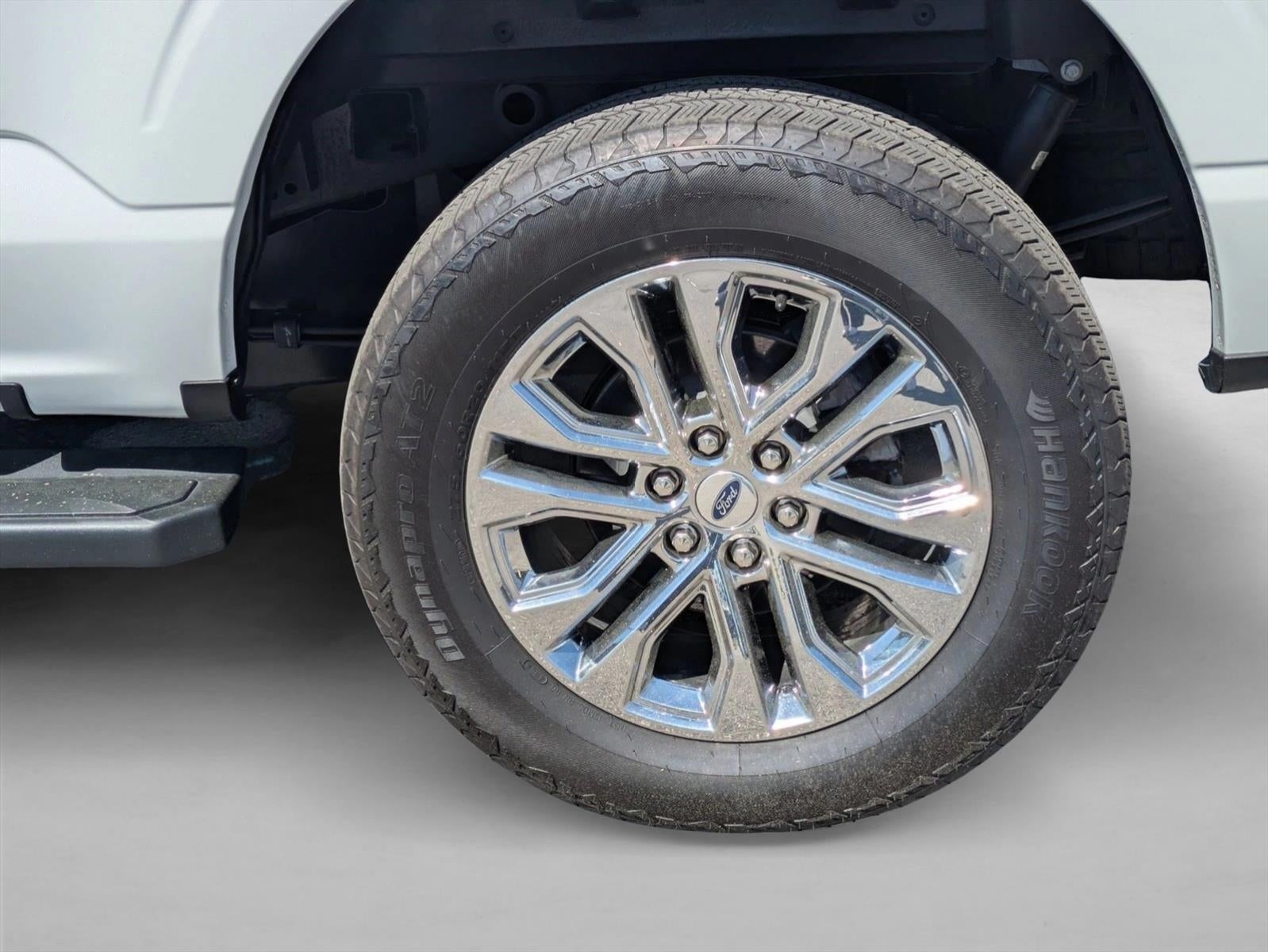 2025 Ford F-150 LARIAT 4WD SuperCrew 5.5' Box